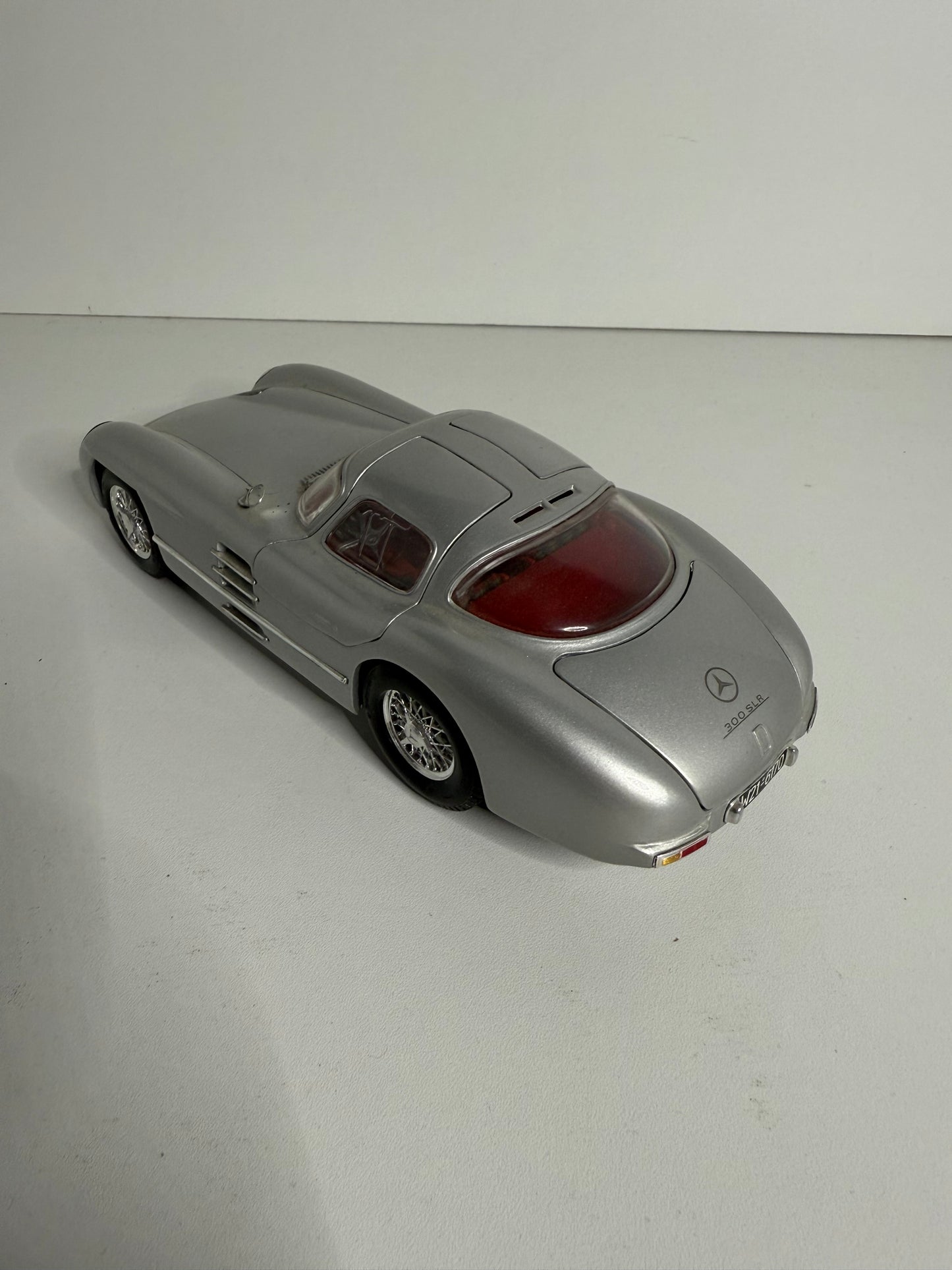 Mercedes 300 SL 1/18