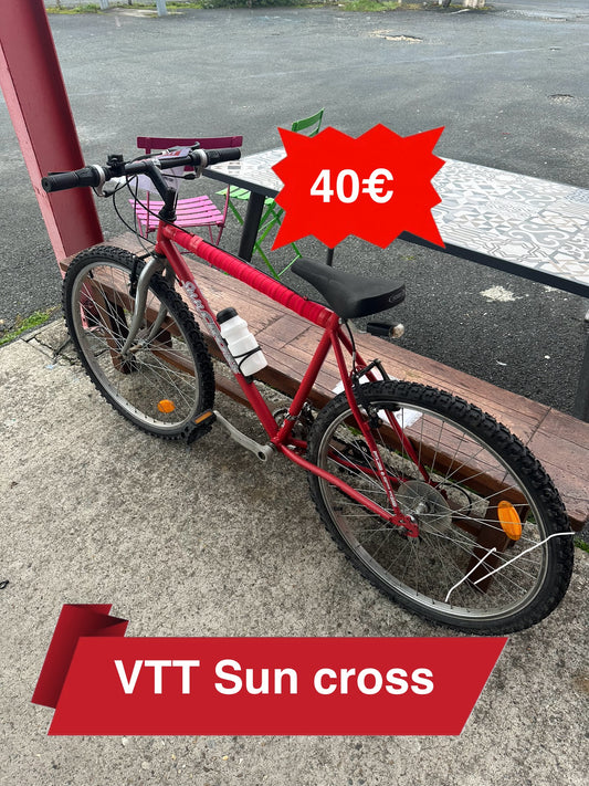 VTT rouge