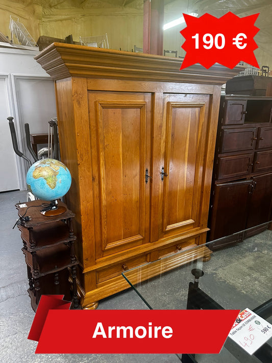 Armoire