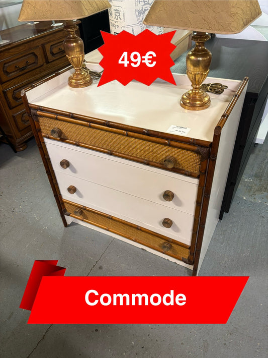 Commode