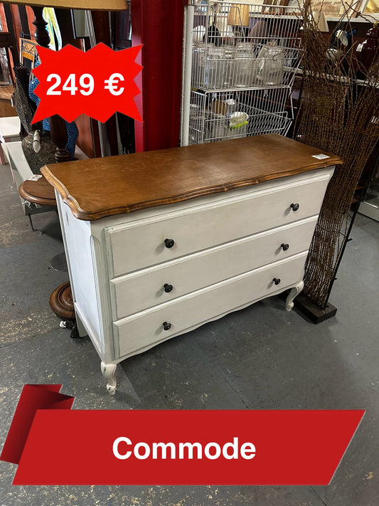 Commode