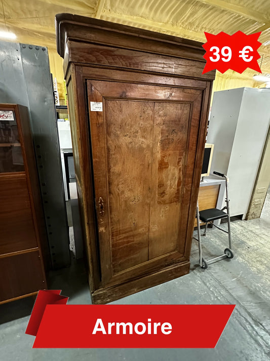 Armoire