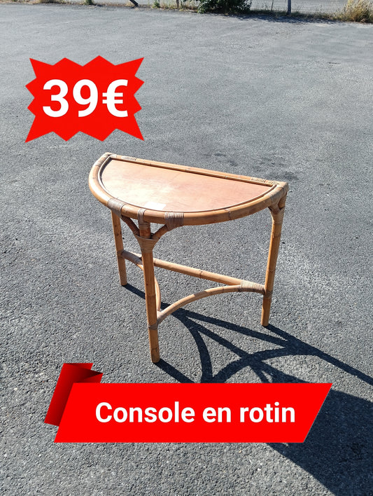 Console rotin